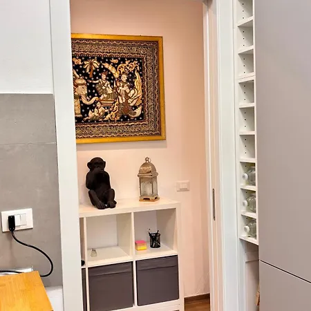 Modern Renovated Near Center & Transit * فلورنس