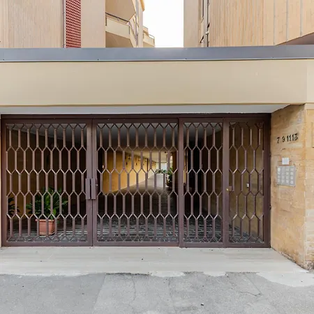 公寓 Modern Renovated Near Center & Transit 佛罗伦萨