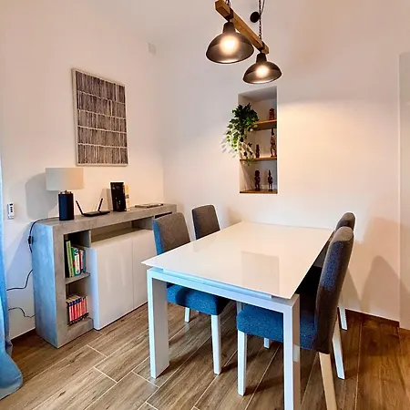 Modern Renovated Near Center & Transit 佛罗伦萨