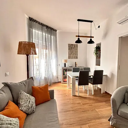 Modern Renovated Near Center & Transit 公寓 佛罗伦萨